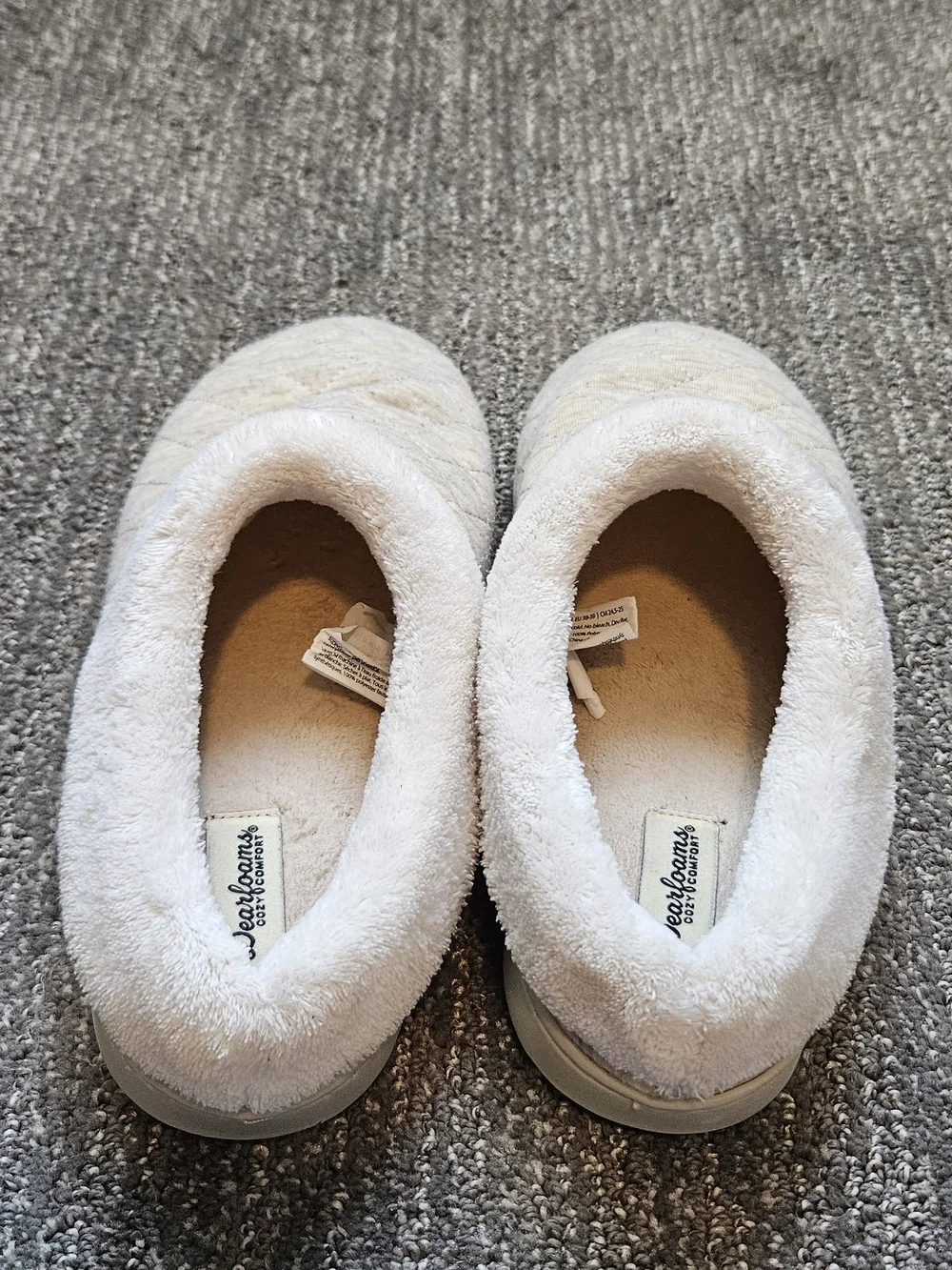 dearfoams Cream Quilted Slip-On Slippers with Plush Collar
